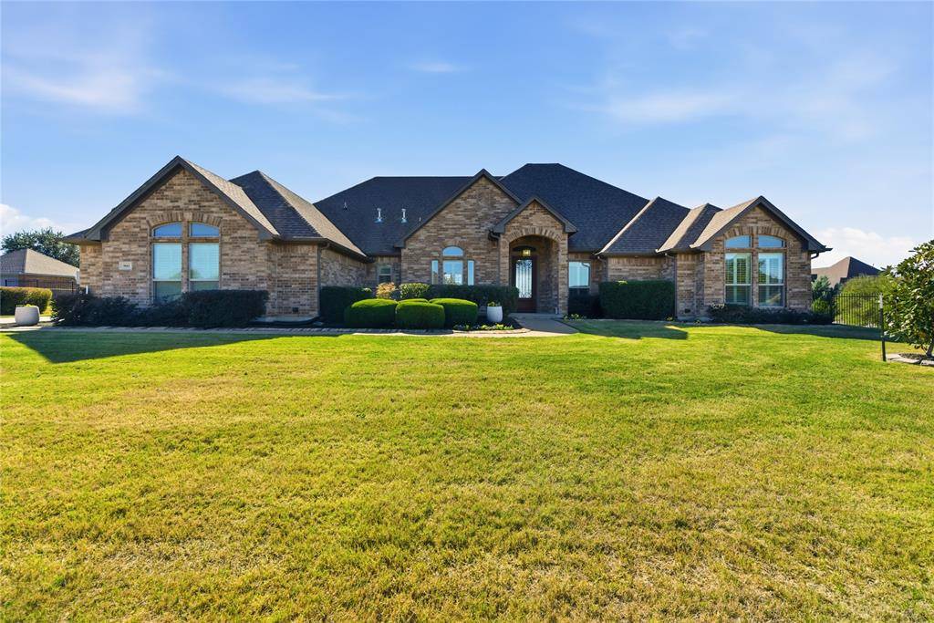 5661 Posada Drive, Fort Worth, TX 76036