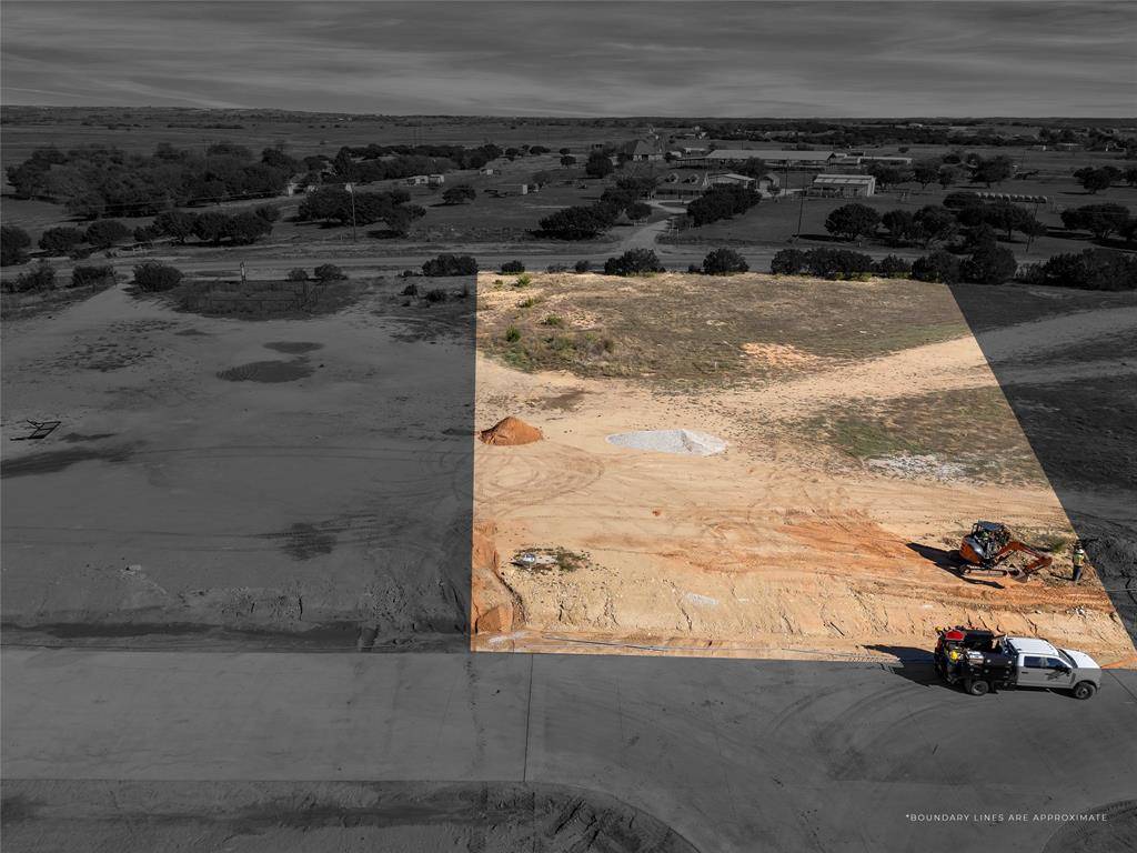 1042 Ranch Vista Road, Granbury, TX 76049