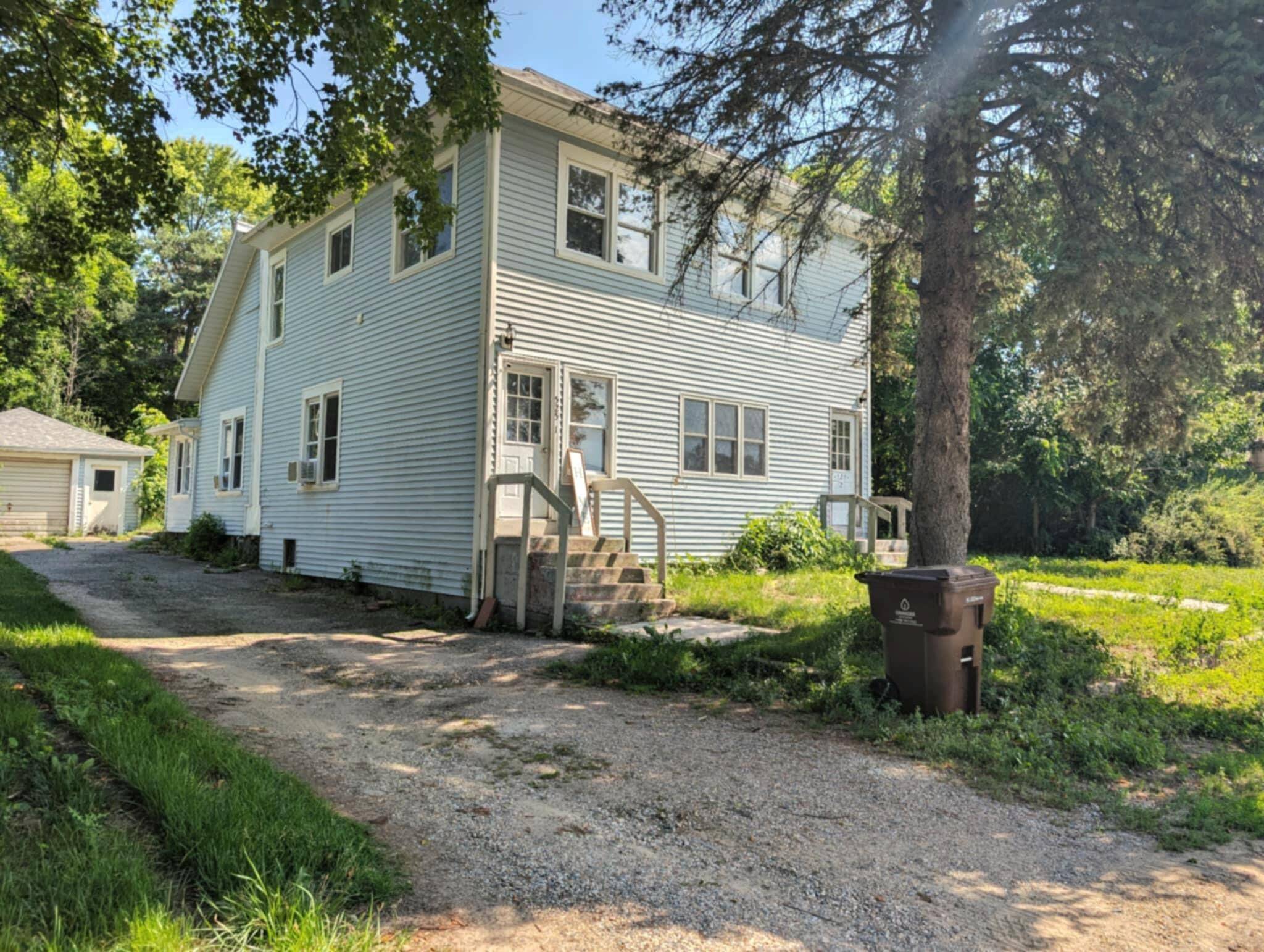 525 E Pine RD, Edmore Vlg, MI 48829