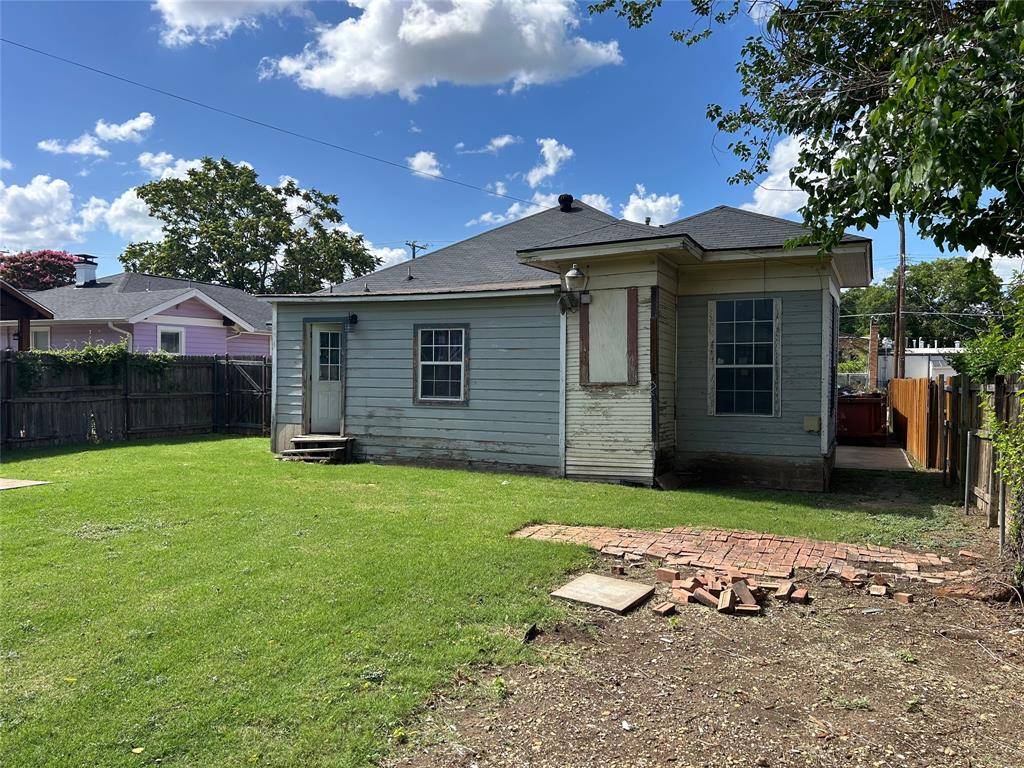 428 W 7th Street, Dallas, TX 75208