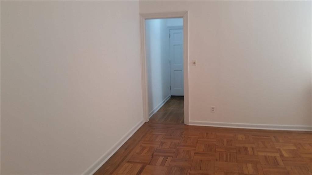 9403 5th AVE, Brooklyn, NY 11209