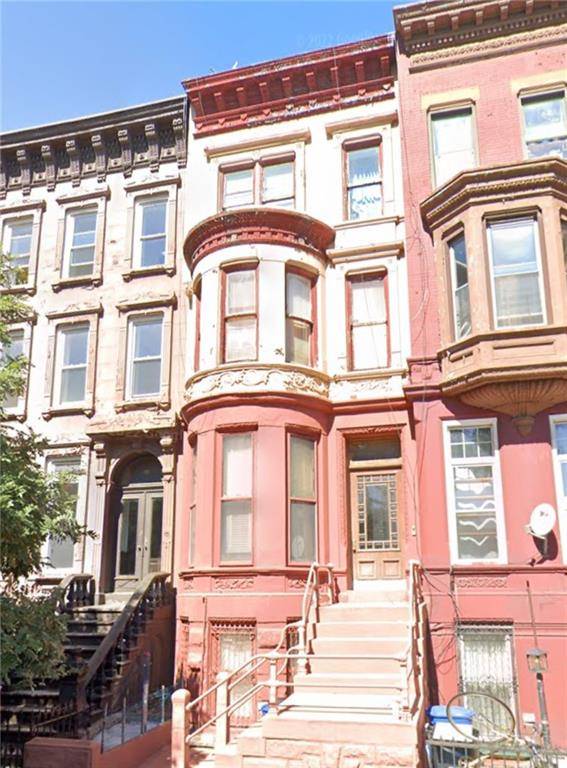 113 Halsey ST, Brooklyn, NY 11216