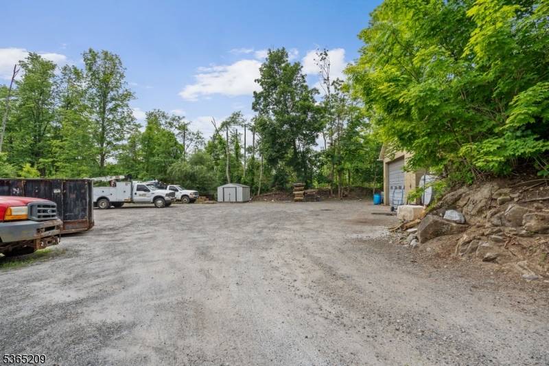 229 MAIN STREET, Andover Boro, NJ 07821