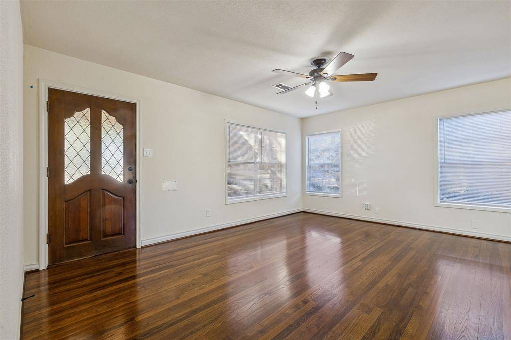 6341 Sudbury Drive, Dallas, TX 75214