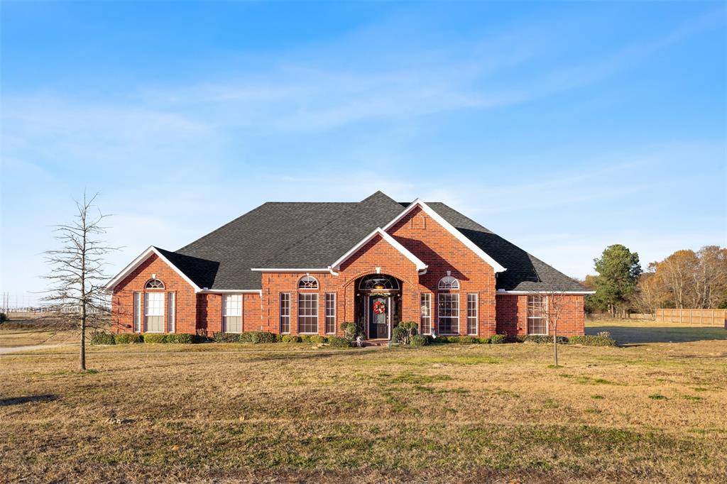 315 Briarwood Lane, Sulphur Springs, TX 75482