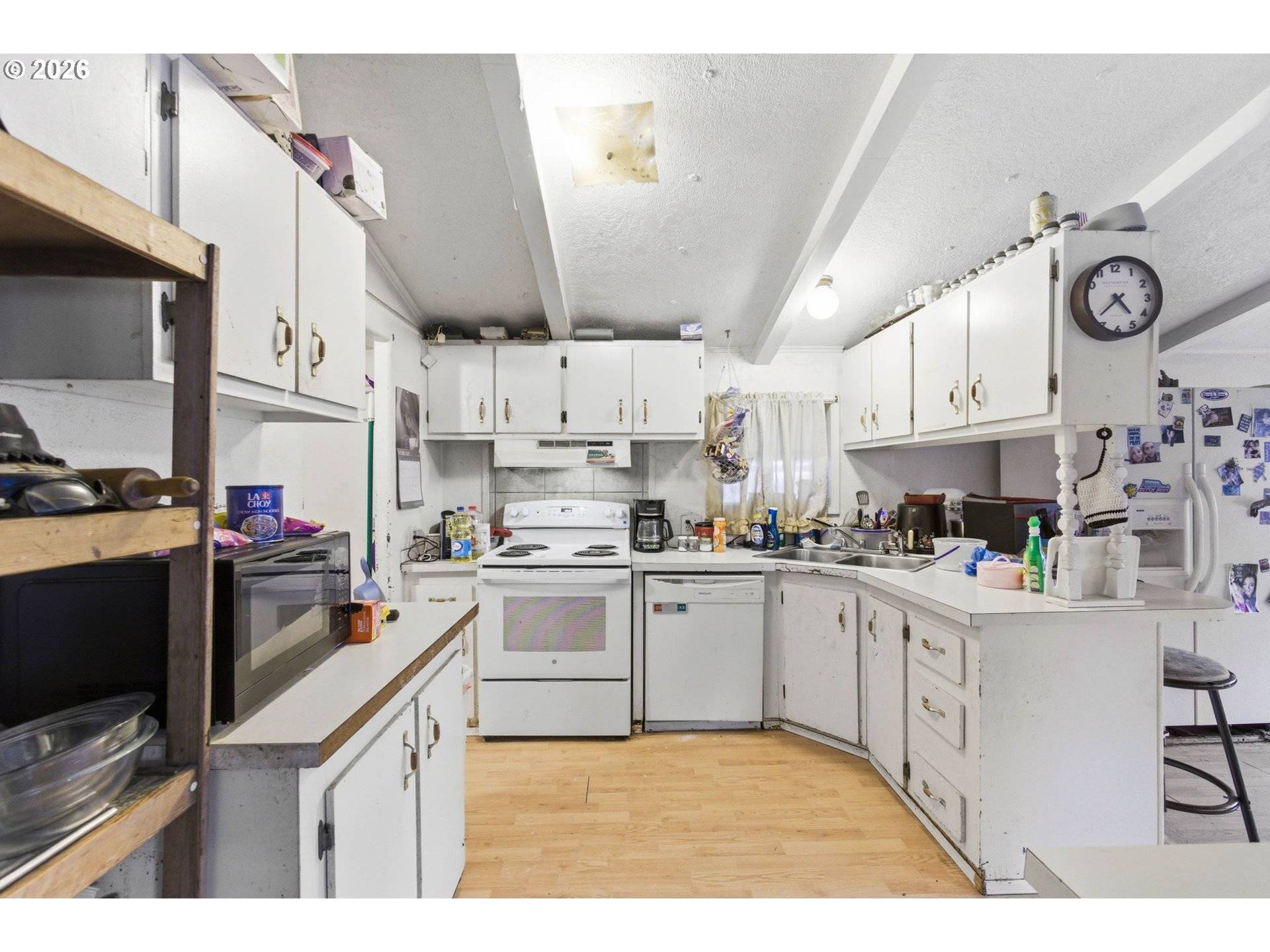 1423 47TH AVE, Sweet Home, OR 97386