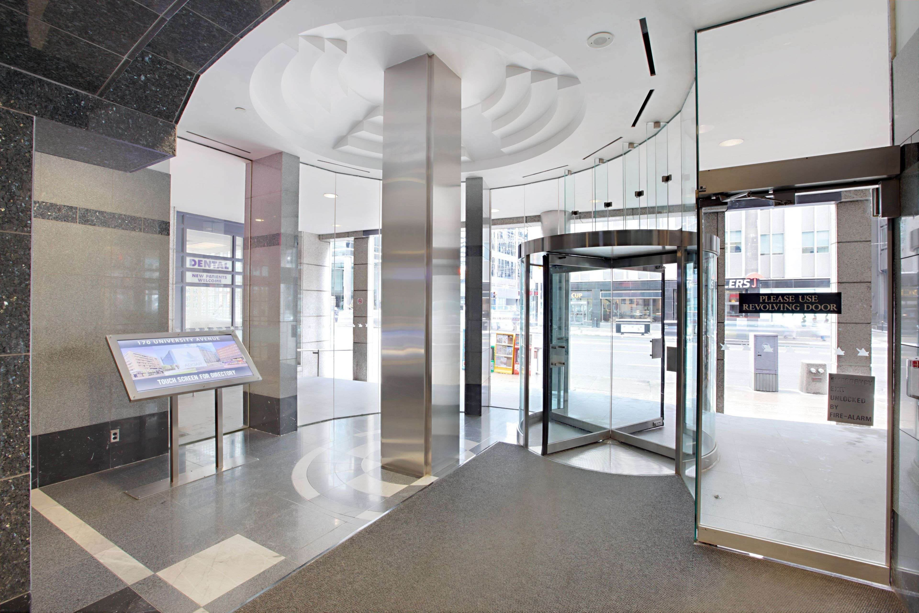 170 University AVE #400, Toronto C01, ON M5H 3B3