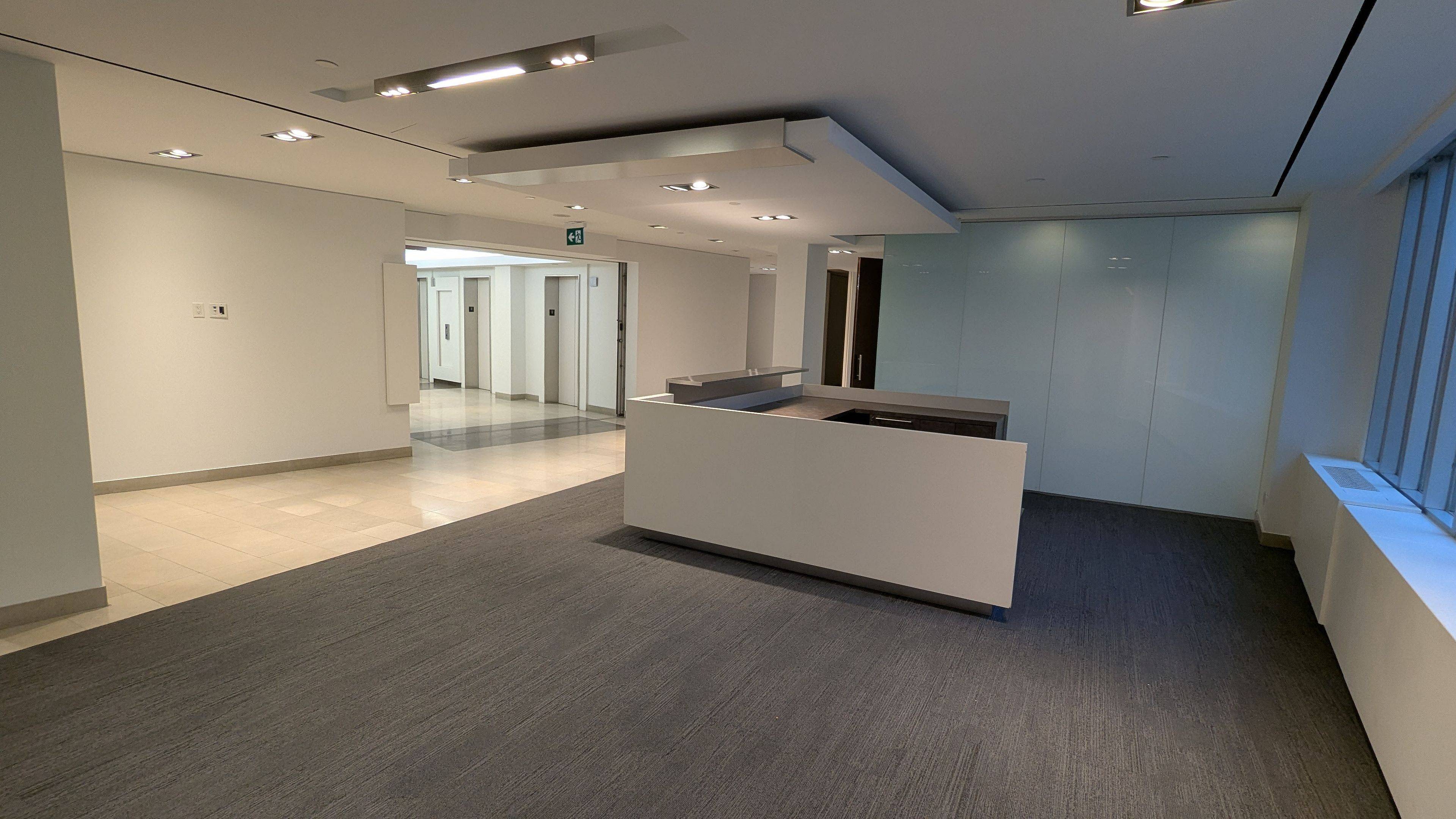 170 University AVE #1100, Toronto C01, ON M5H 3B3