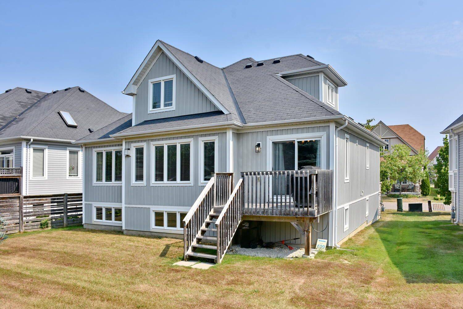 20 Leeward CIR, Wasaga Beach, ON L9Z 0E9