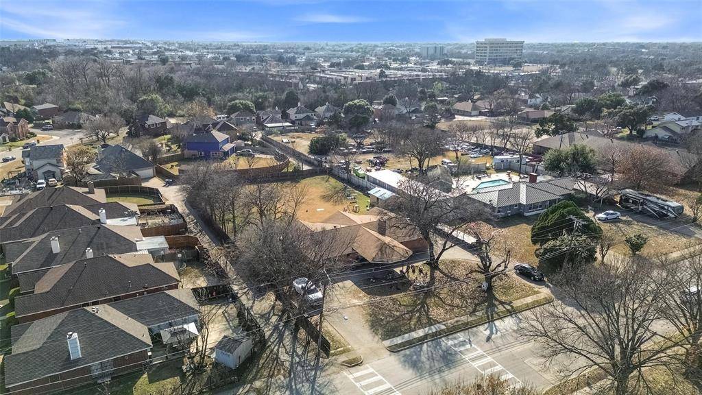 2010 Gross Road, Dallas, TX 75228
