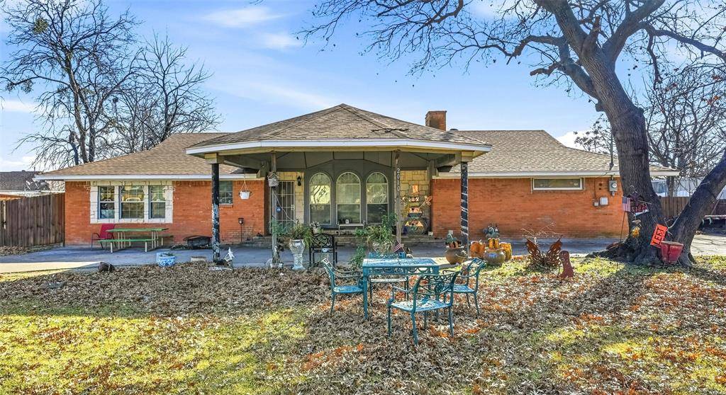 2010 Gross Road, Dallas, TX 75228