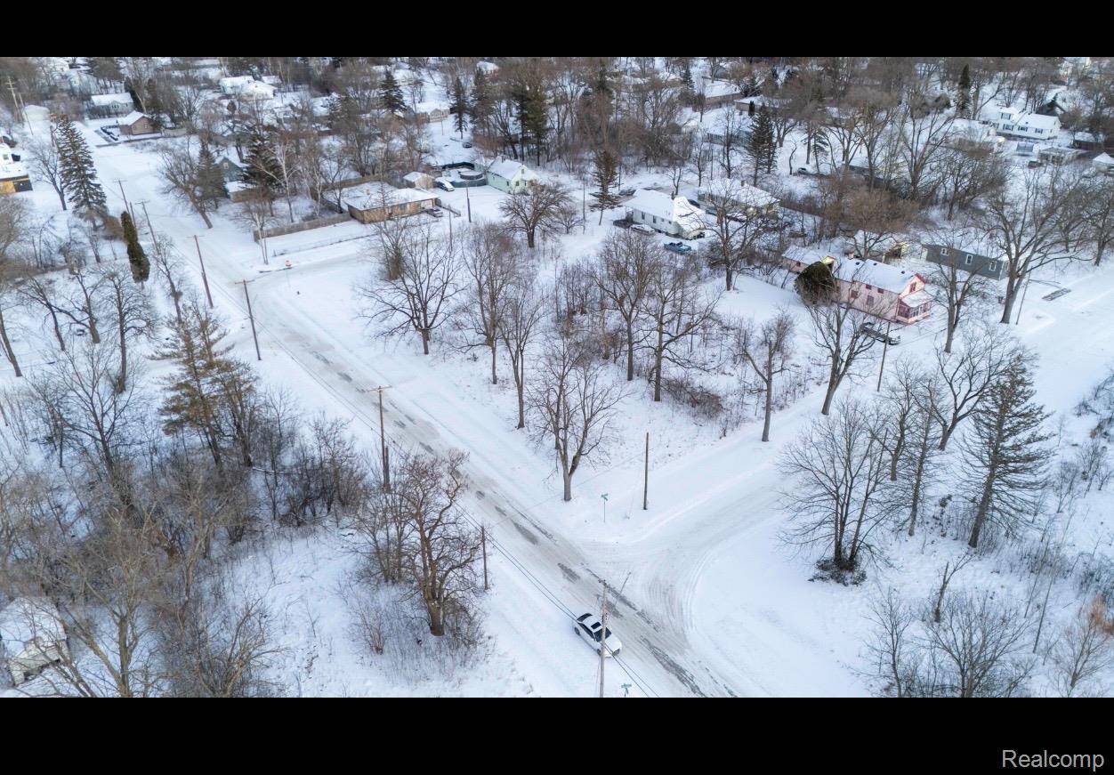 2326 Lincoln AVE, Saginawcity_saginaw, MI 48601