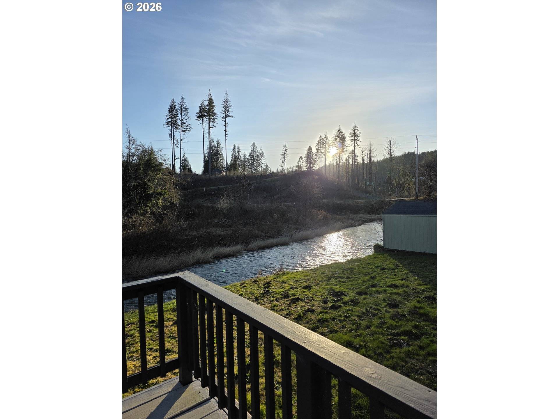 906 N RIVER BEND RD, Otis, OR 97368