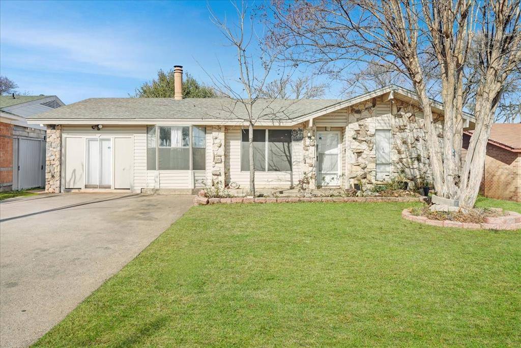4535 Cedar Path Drive, Dallas, TX 75211