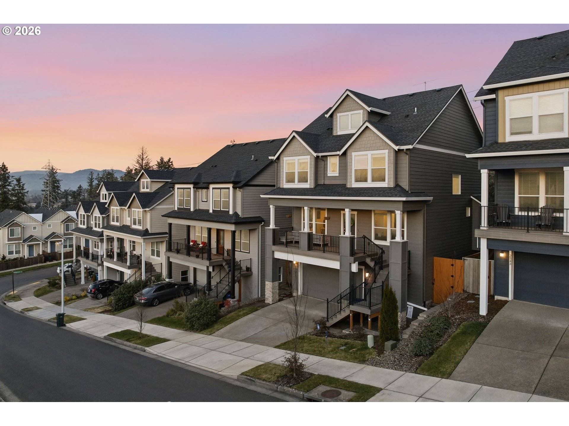 2533 ROCKROSE LN, Eugene, OR 97403