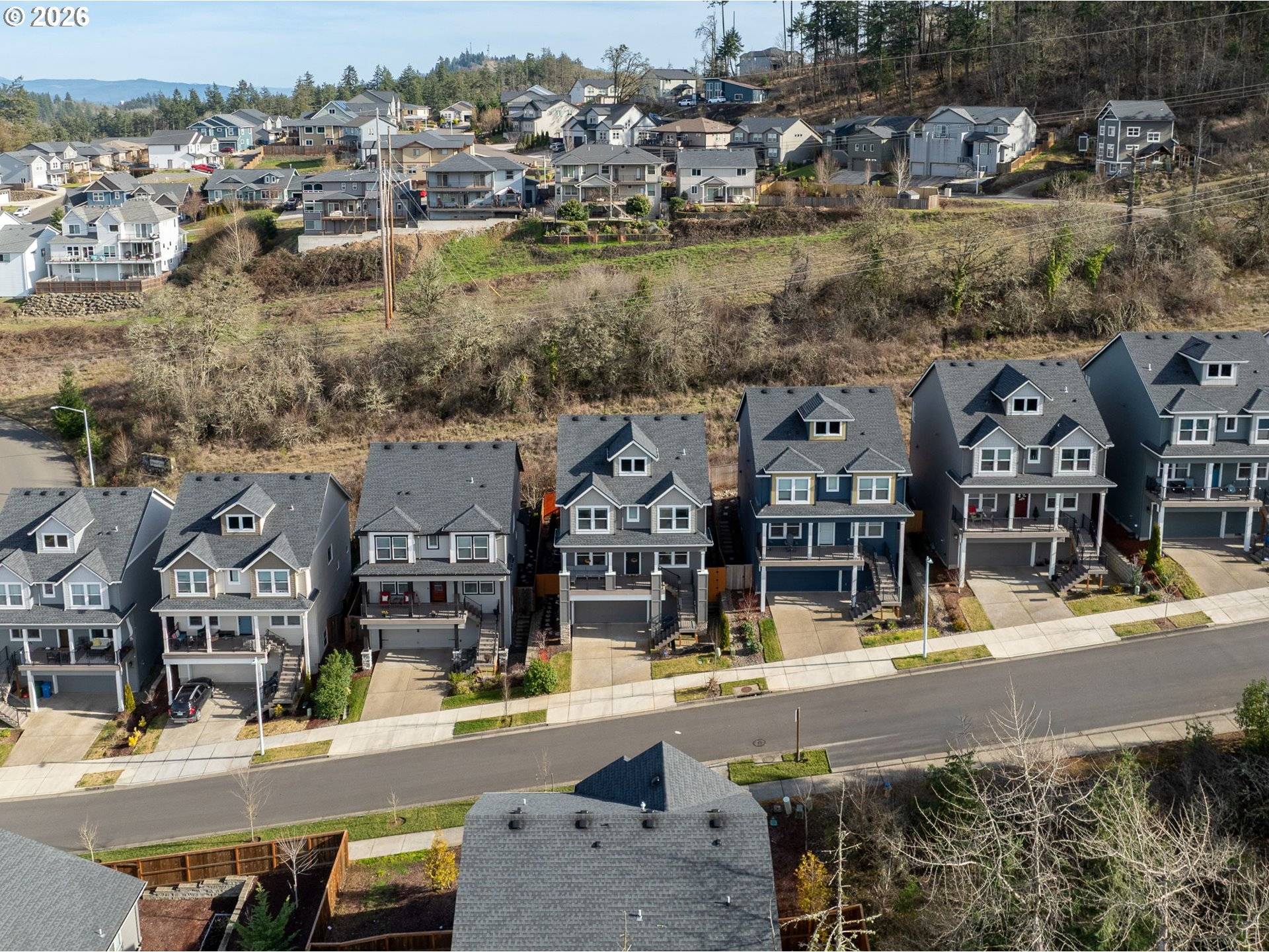 2533 ROCKROSE LN, Eugene, OR 97403