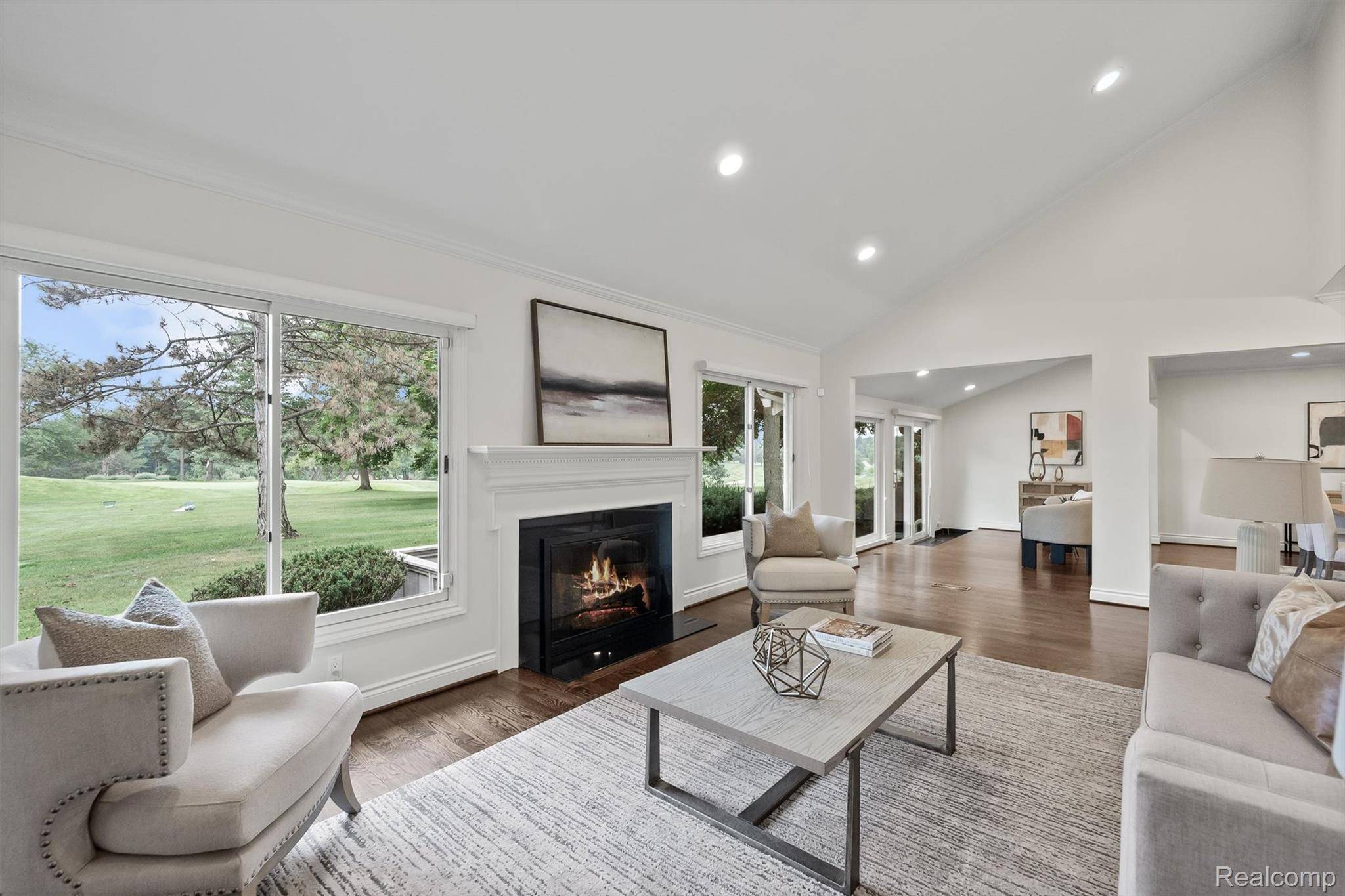 1795 Golf Ridge DR, Bloomfield Hills, MI 48302