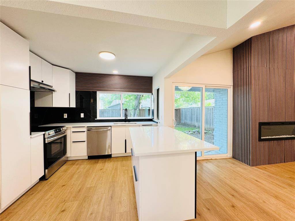 21 Grant Circle, Richardson, TX 75081