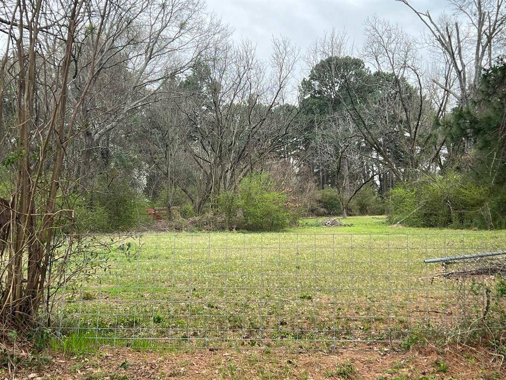 2301 McCutchen Avenue, Shreveport, LA 71108