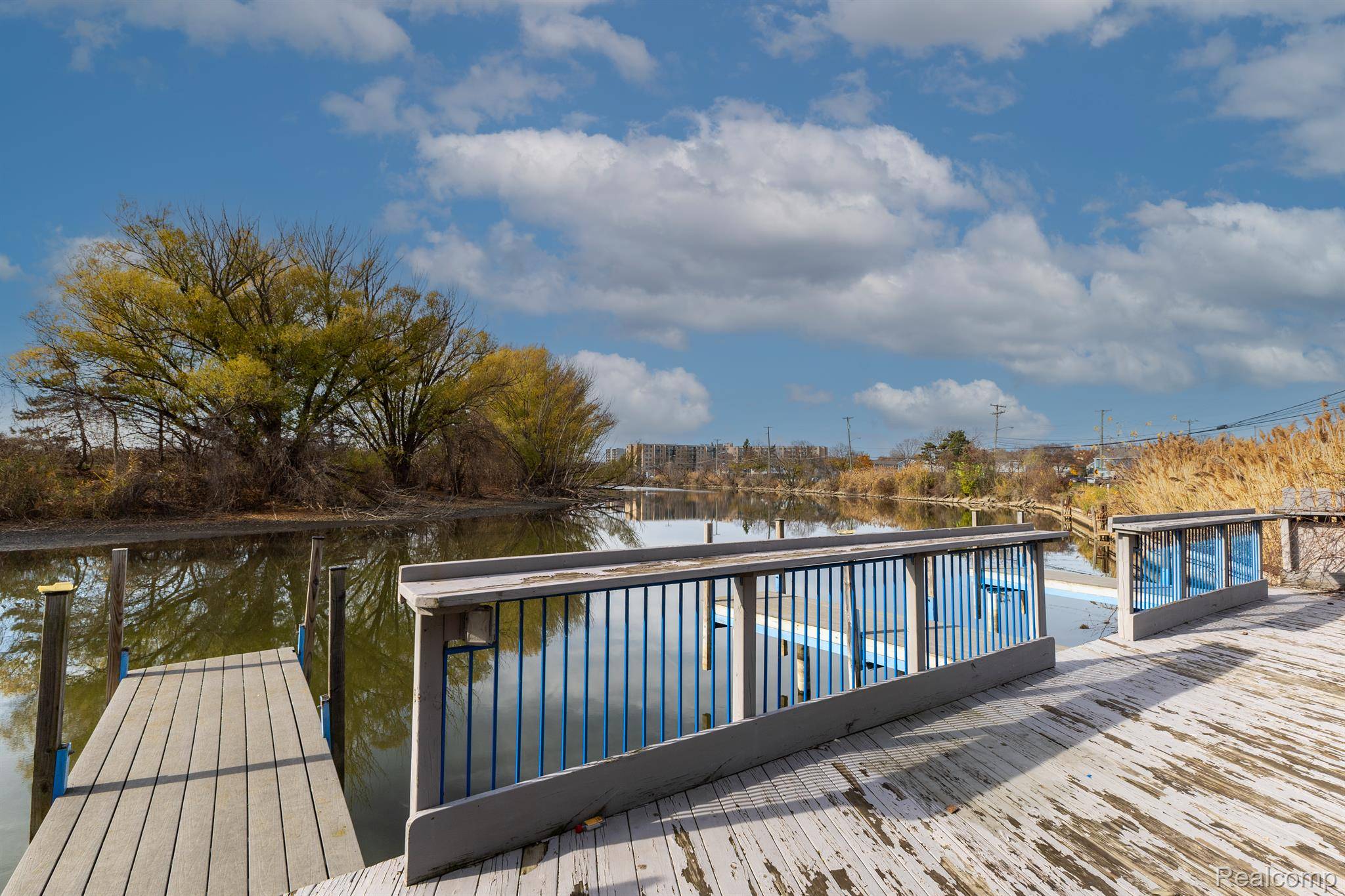 240 N RIVER RD, Mt. Clemens, MI 48043