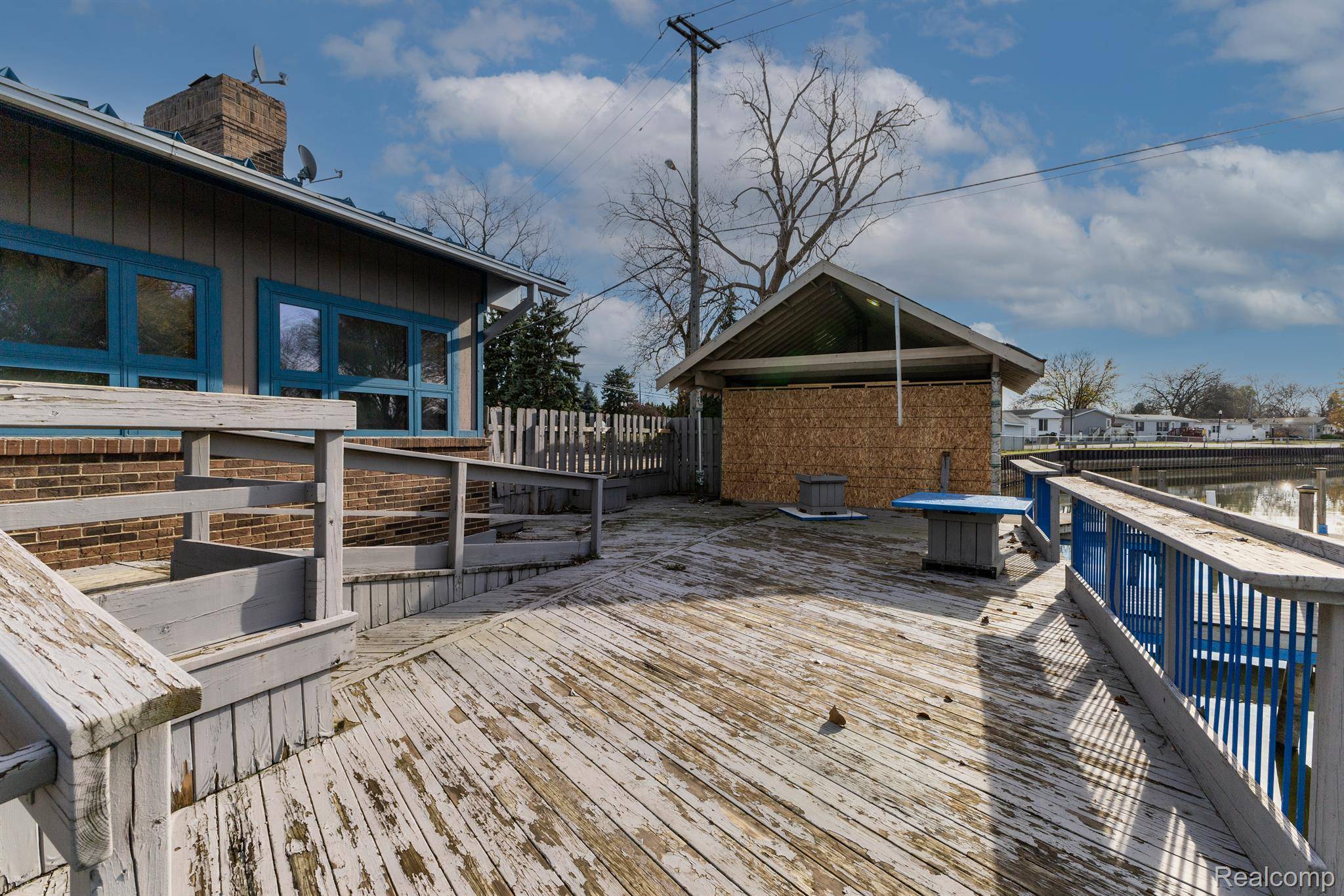 240 N RIVER RD, Mt. Clemens, MI 48043