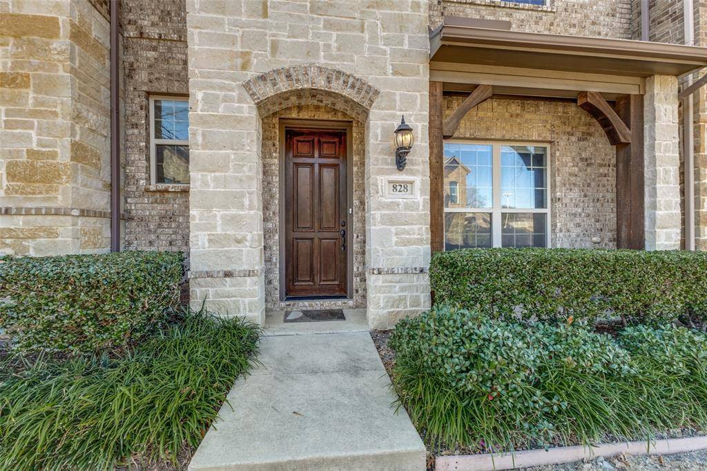 828 Rohan Drive, Richardson, TX 75081