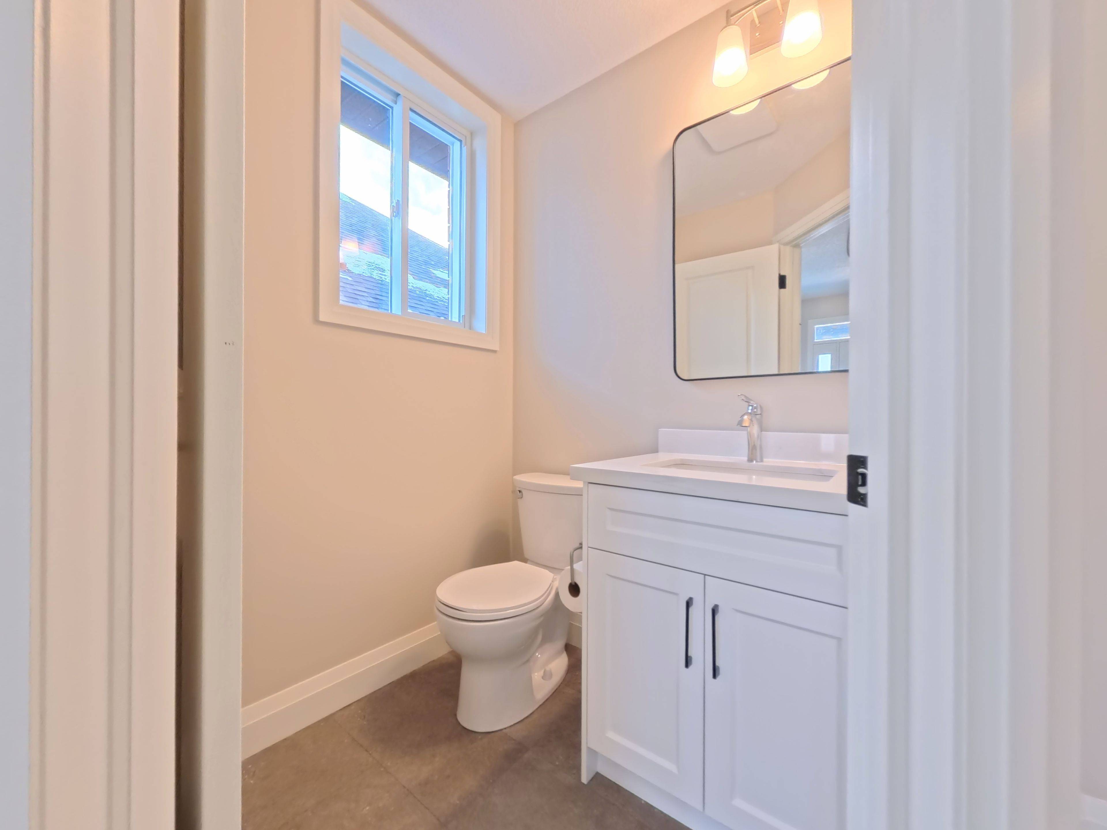 108 Bedell DR, Mapleton, ON N0G 1P0