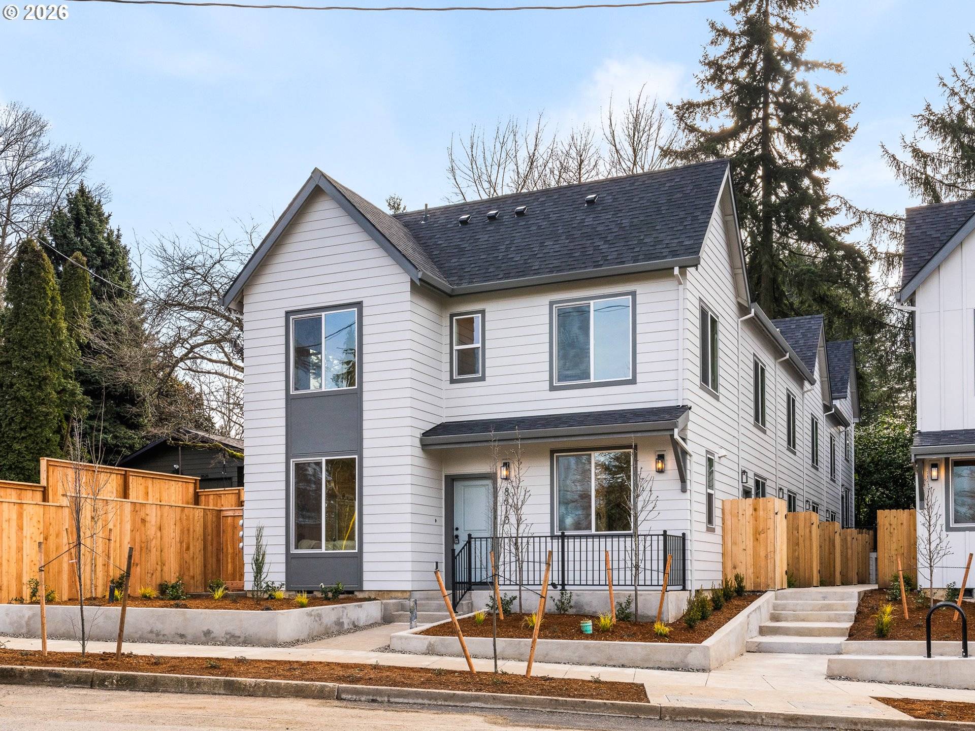 8610 SW 21st AVE #6, Portland, OR 97219