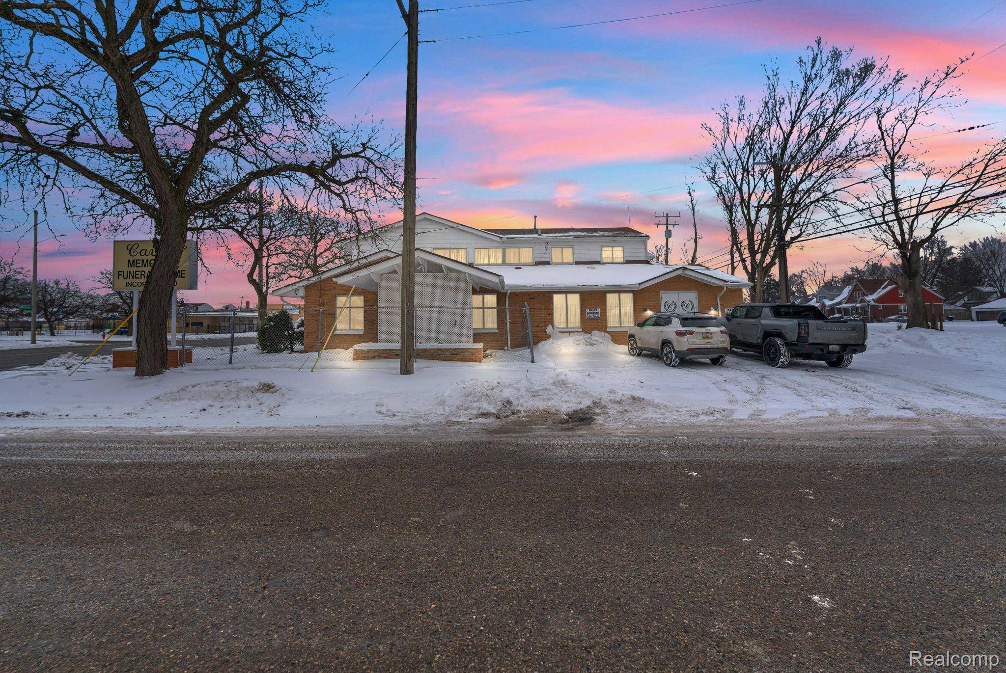19301 Van Dyke ST, Detroit, MI 48234