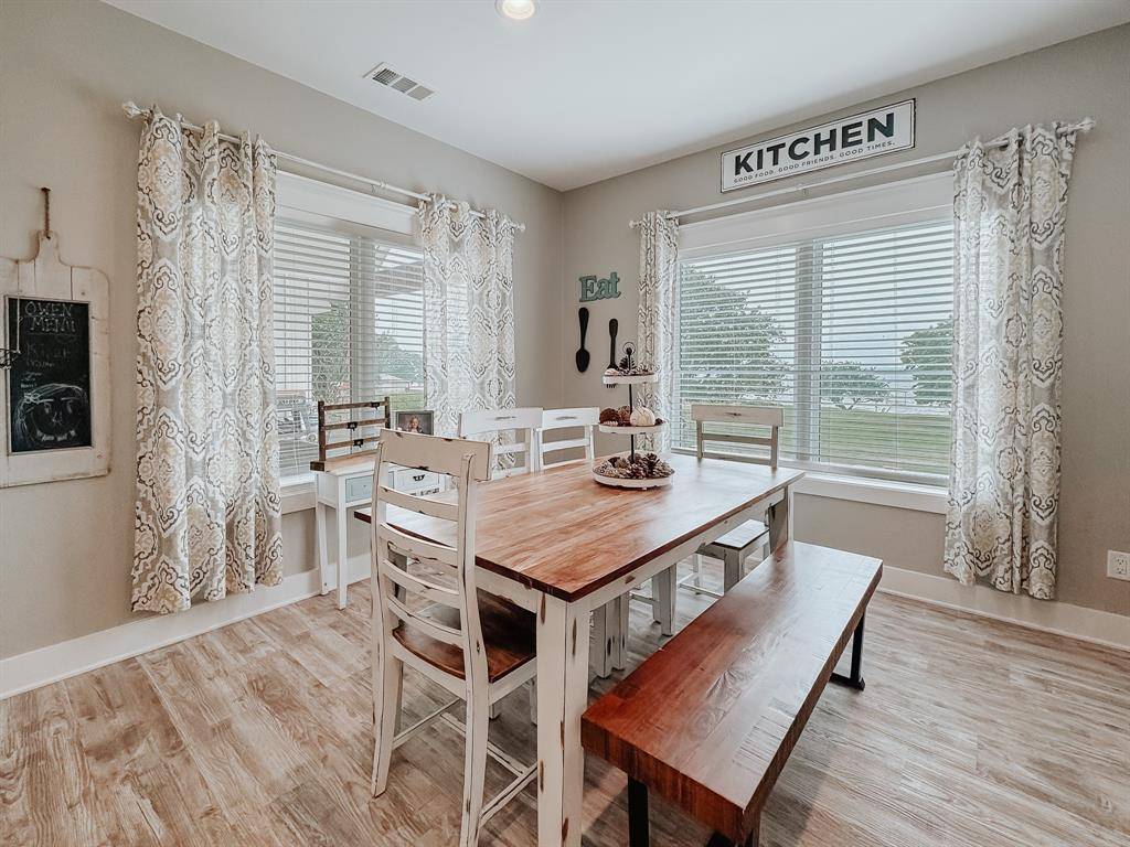 2121 SE County Road 2160, Corsicana, TX 75109