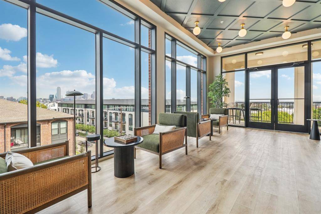 405 N Ewing Avenue #416, Dallas, TX 75203