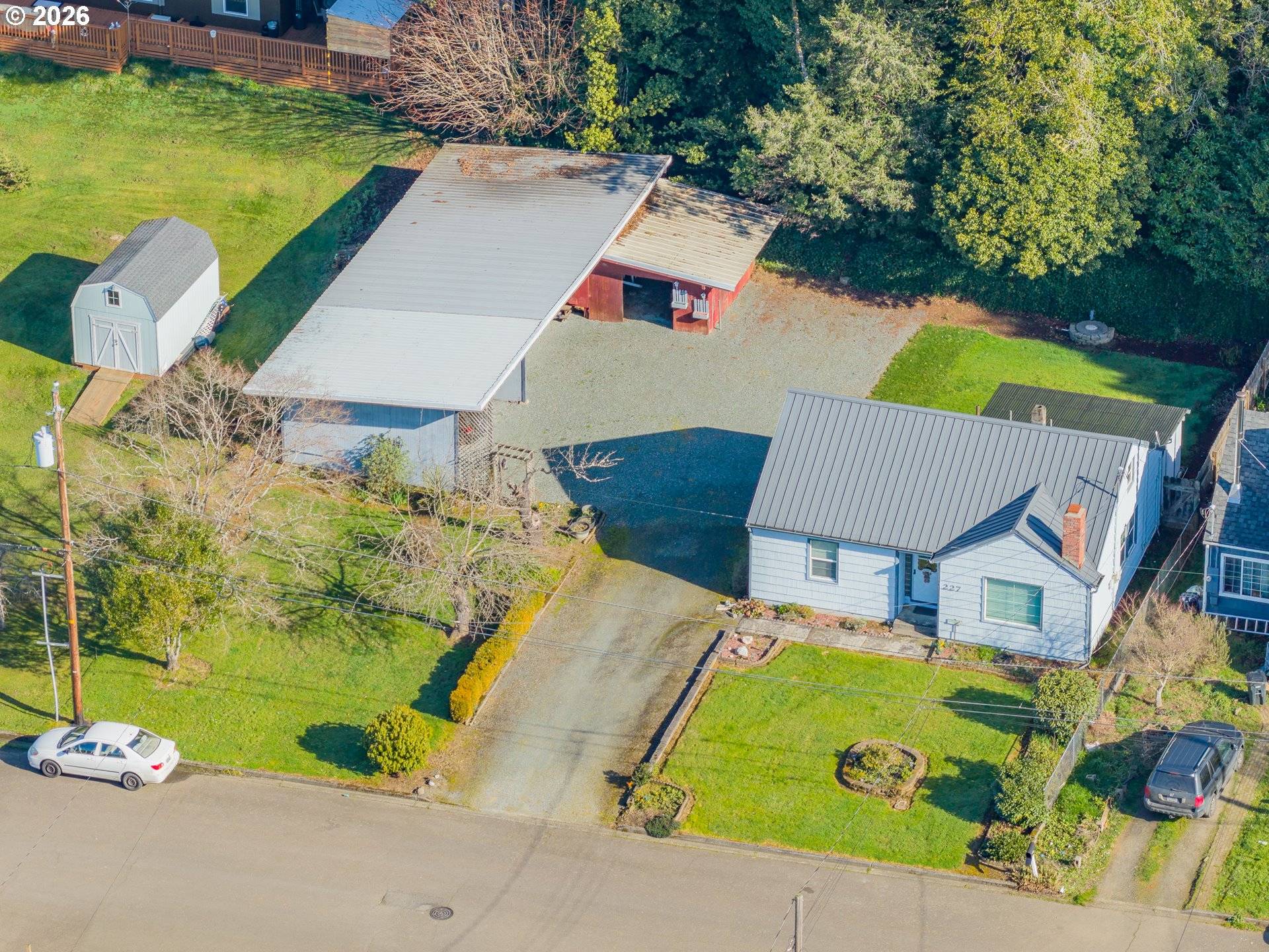 227 BORDER ST, Myrtle Point, OR 97458