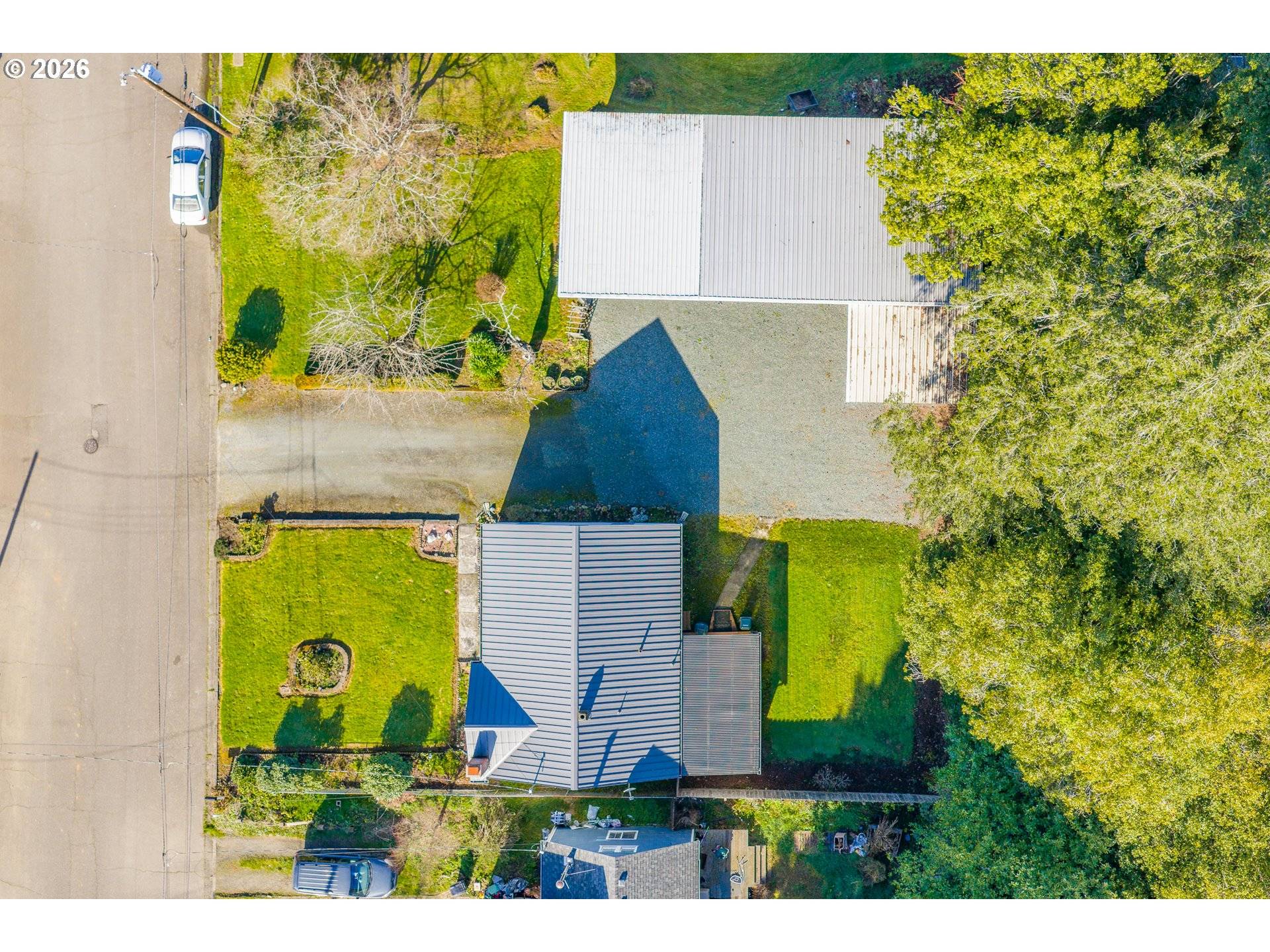 227 BORDER ST, Myrtle Point, OR 97458