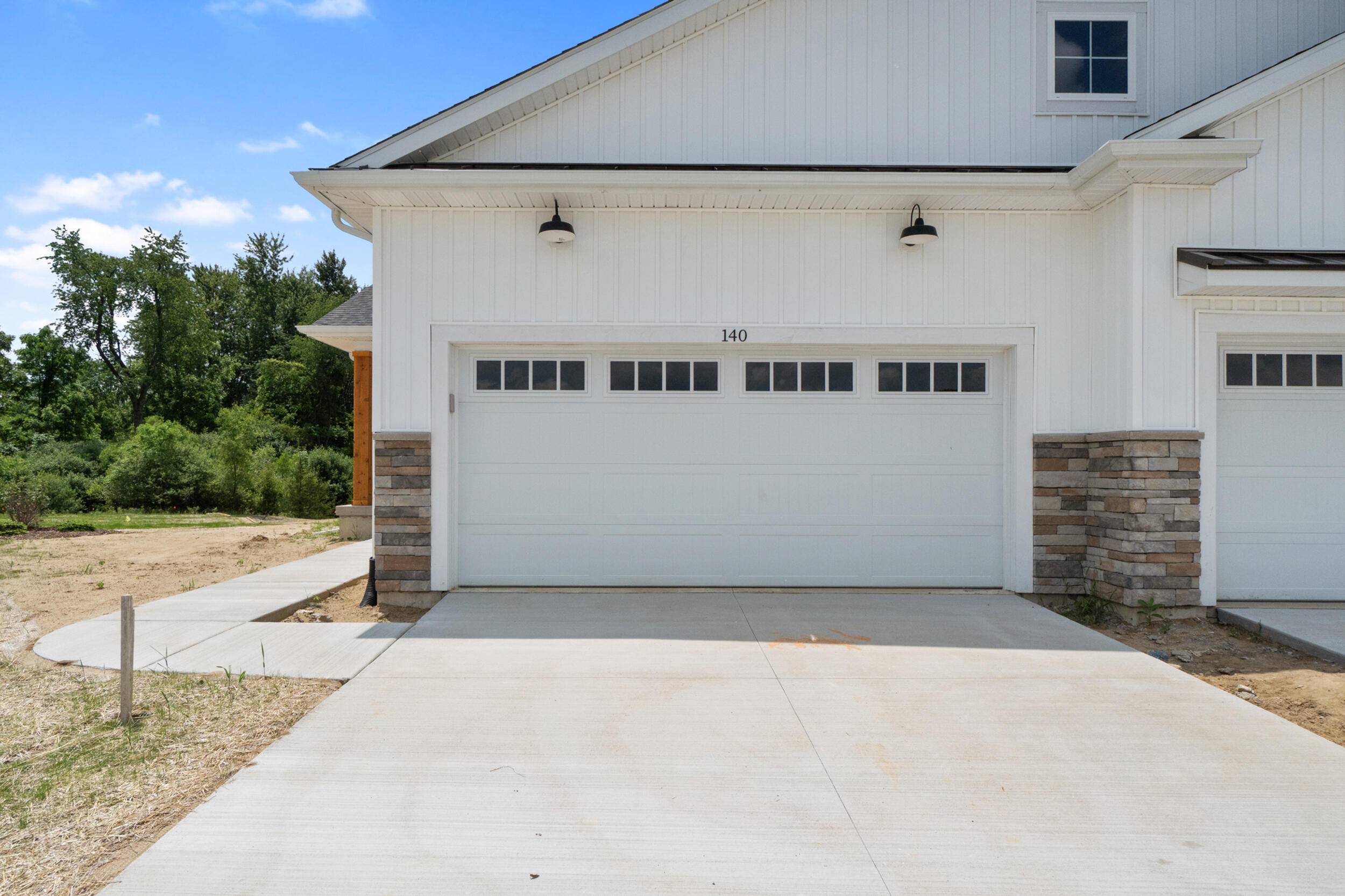 144 Ashley CT, Brooklyn Vlg, MI 49230