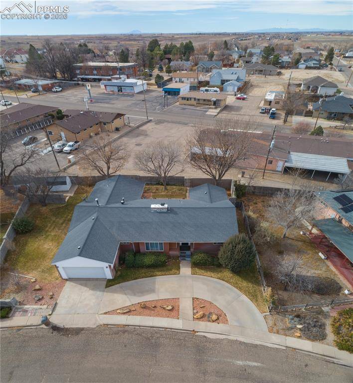 77 Circle DR, La Junta, CO 81050