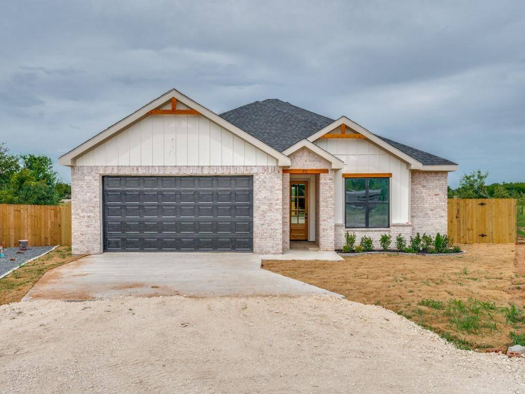 856 Buck Board Drive, De Leon, TX 76444