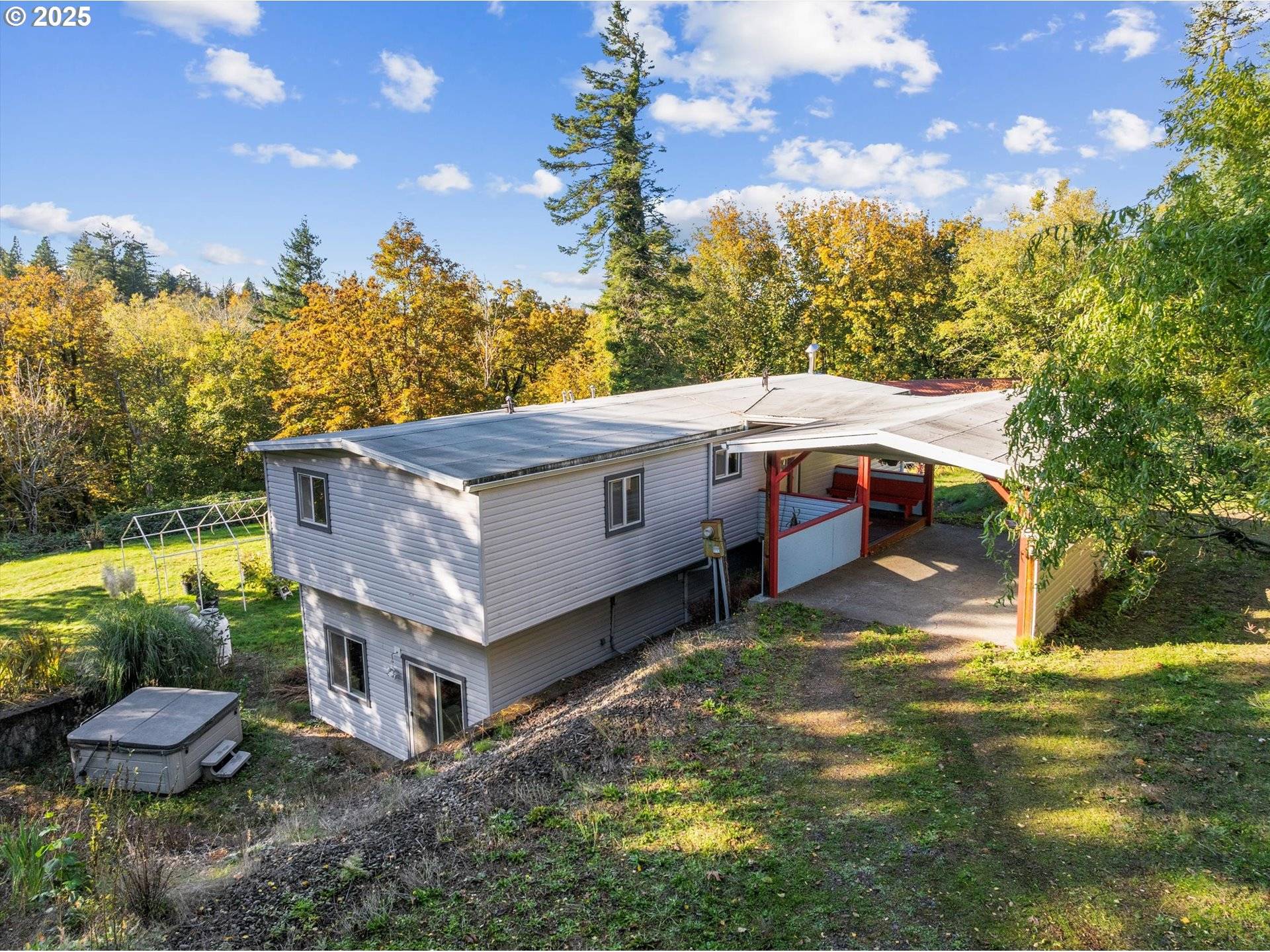 1515 NE MEYERS LN, Corbett, OR 97019