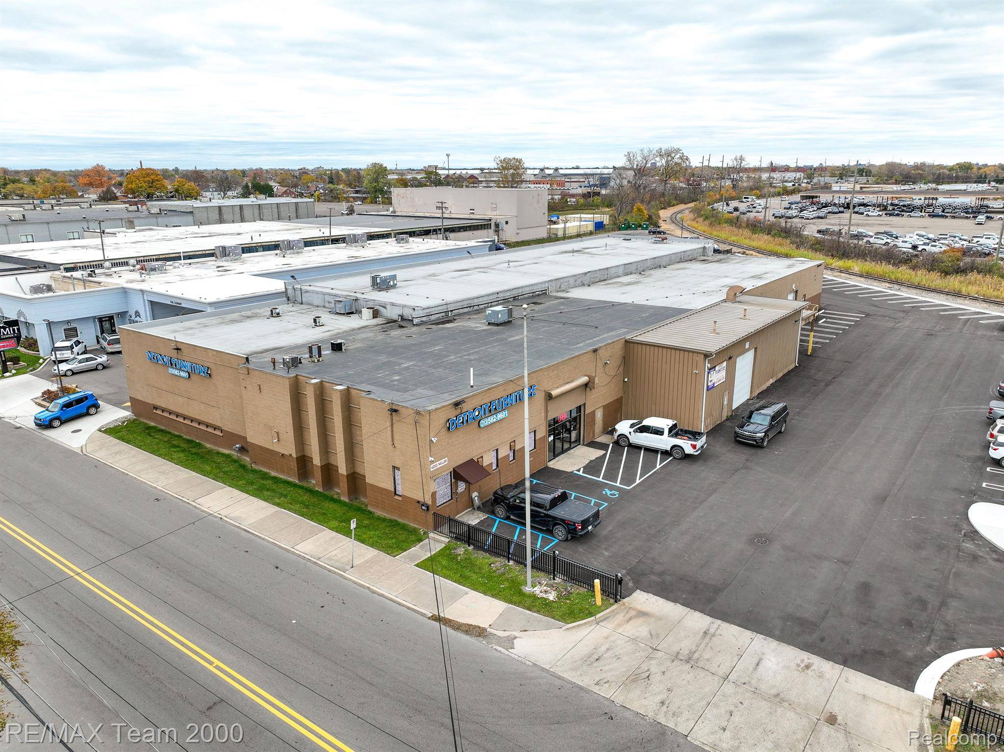 6200 MILLER RD #1, Dearborn, MI 48126