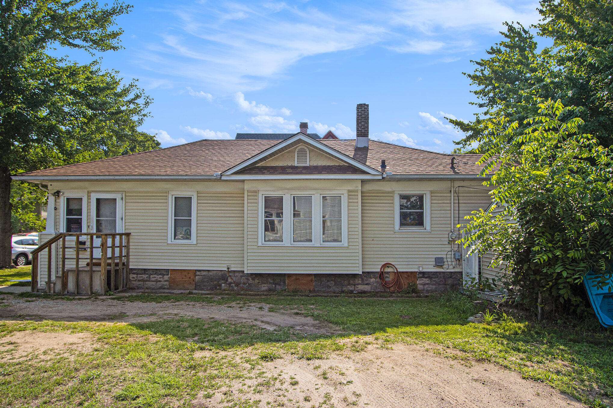 1028 Clinton AVE, Kalamazoo City, MI 49001