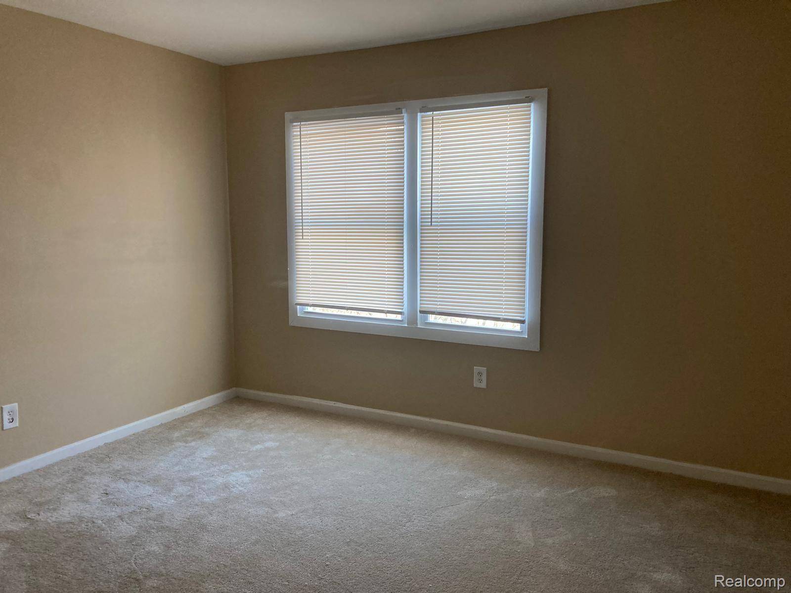 12293 SORRENTO ST, Detroit, MI 48227