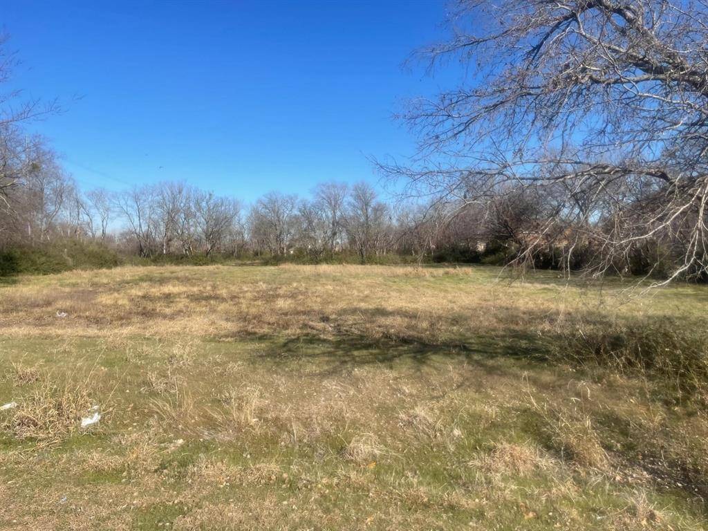 2605 E Mckinney Street, Denton, TX 76209