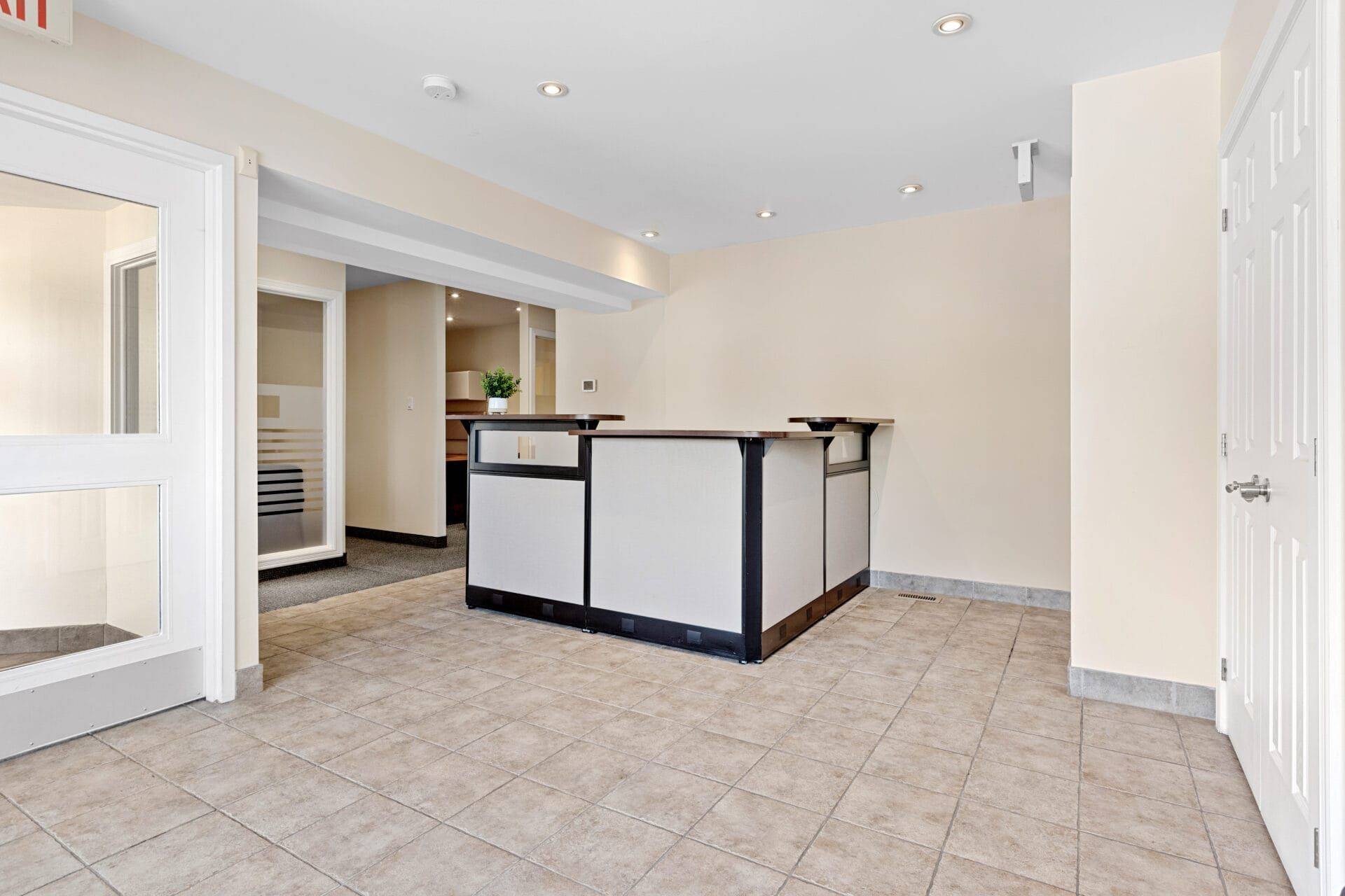 806 Greenbank RD, Barrhaven, ON K2J 1A2