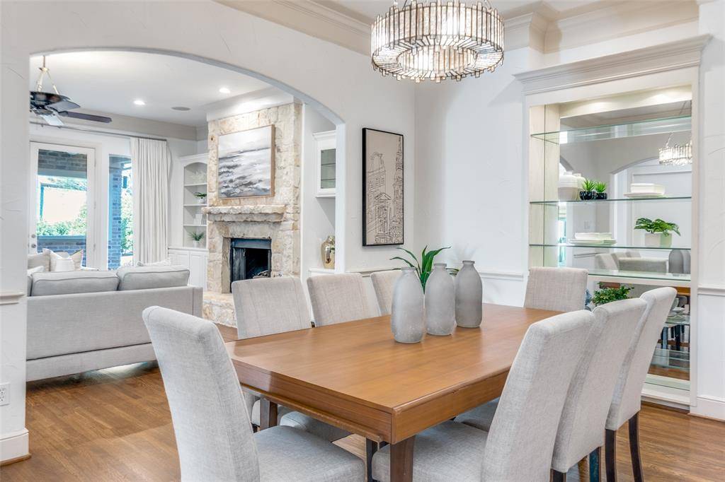 13 Cochran Oaks Lane, Dallas, TX 75220