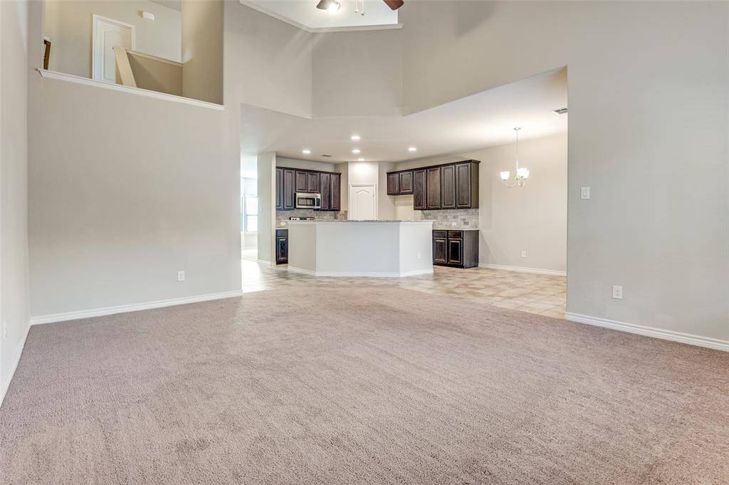 8023 Vista Hill Lane, Dallas, TX 75249