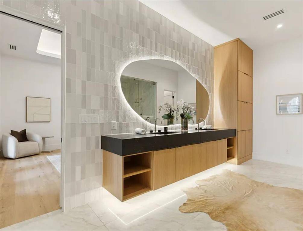 13737 Trail Creek Place, Dallas, TX 75240