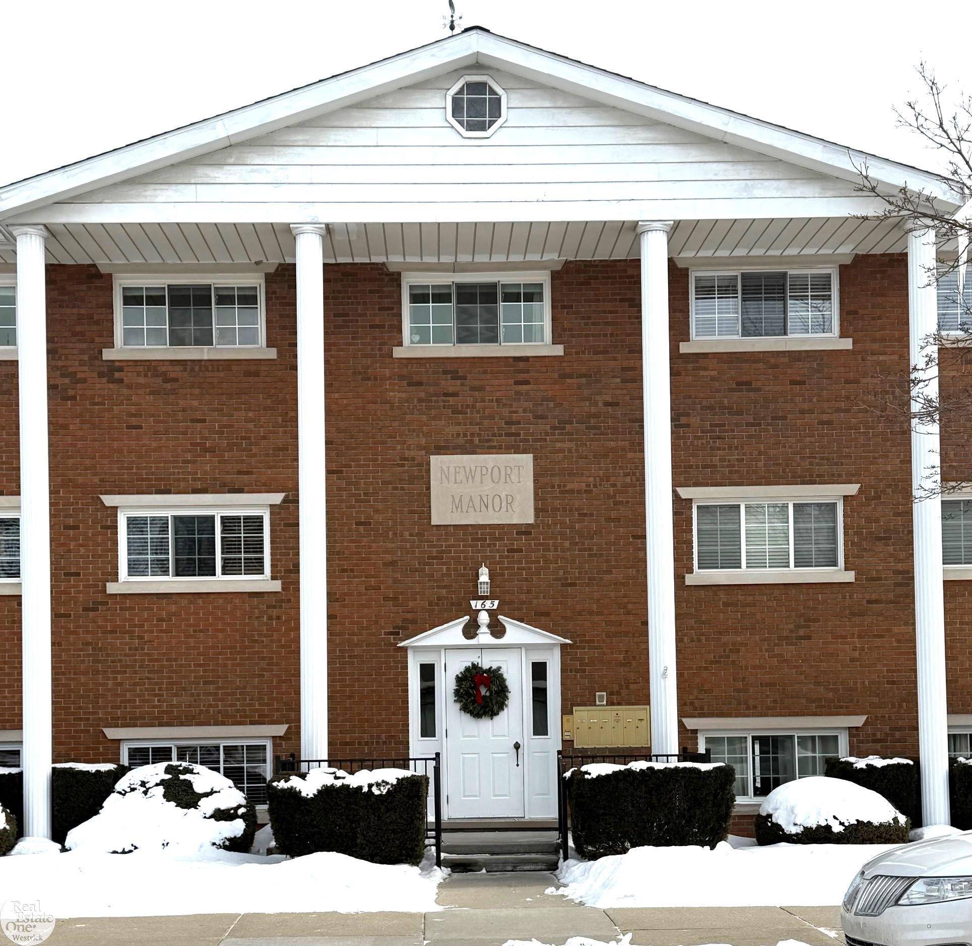 165 S Water ST, Marine City, MI 48039