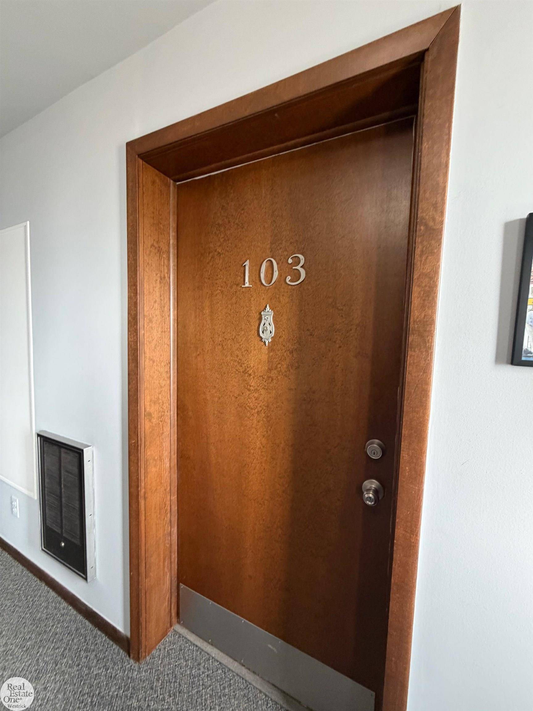 165 S Water ST, Marine City, MI 48039