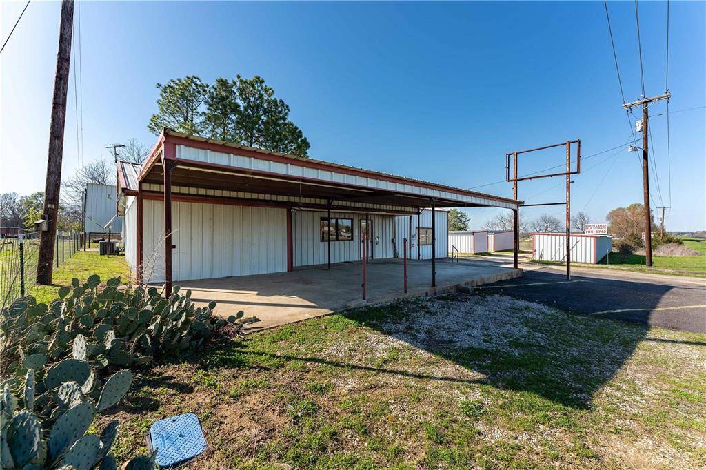 4037 N Main Street #1, Paris, TX 75054
