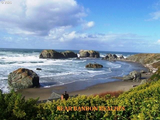 Seabird DR SW, Bandon, OR 97411