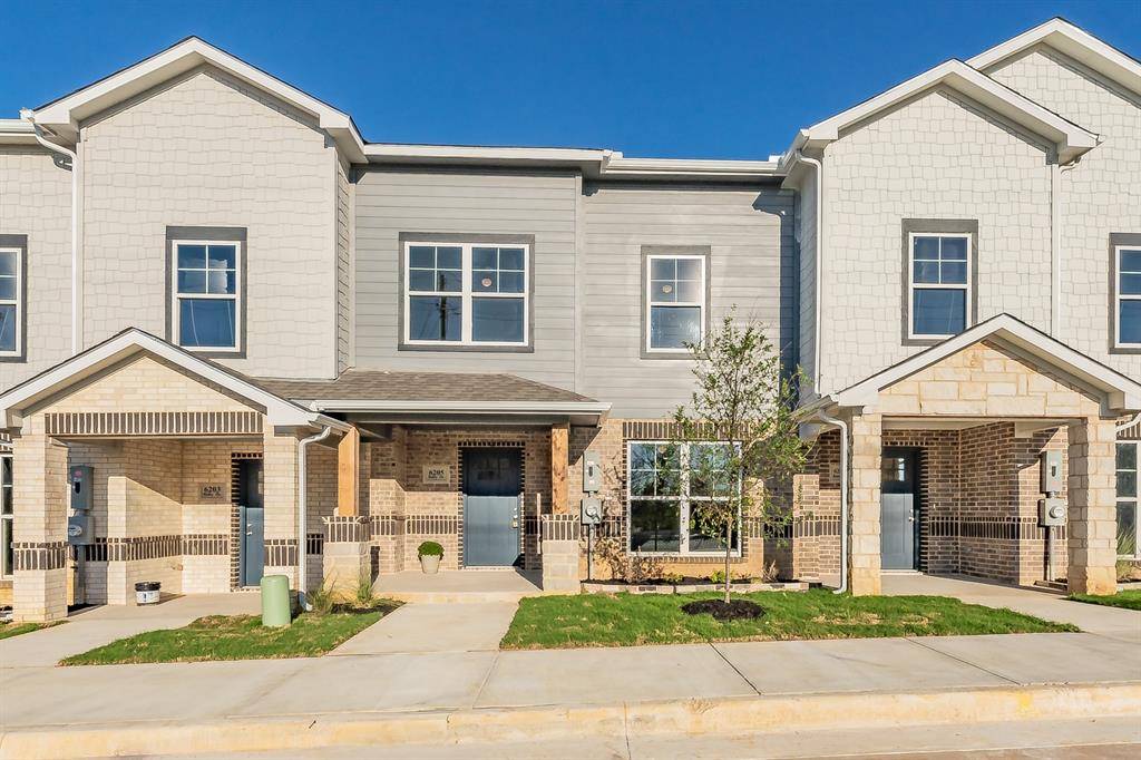 6215 Roby Drive, Arlington, TX 76001